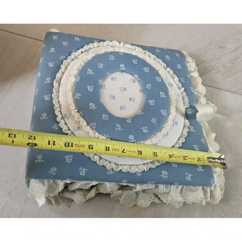 VTG Fabric Padded Floral Photo Insert Album Lace Trim Cottagecore Grandmacore